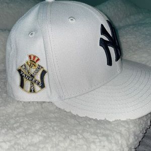 New York Yankees fitted hat - new era